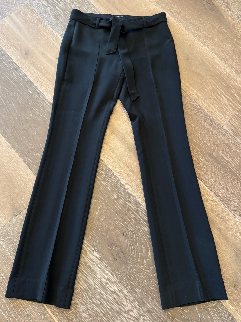 Banana Republic Logan Black Tailored Tie-Waist Trousers